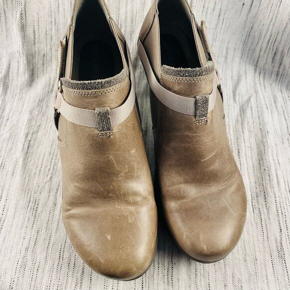 Merrell Evera Rush Aluminum Green Gray Heeled Ankle Chelsea Bootie‎ 9 Y2K - Picture 2 of 9